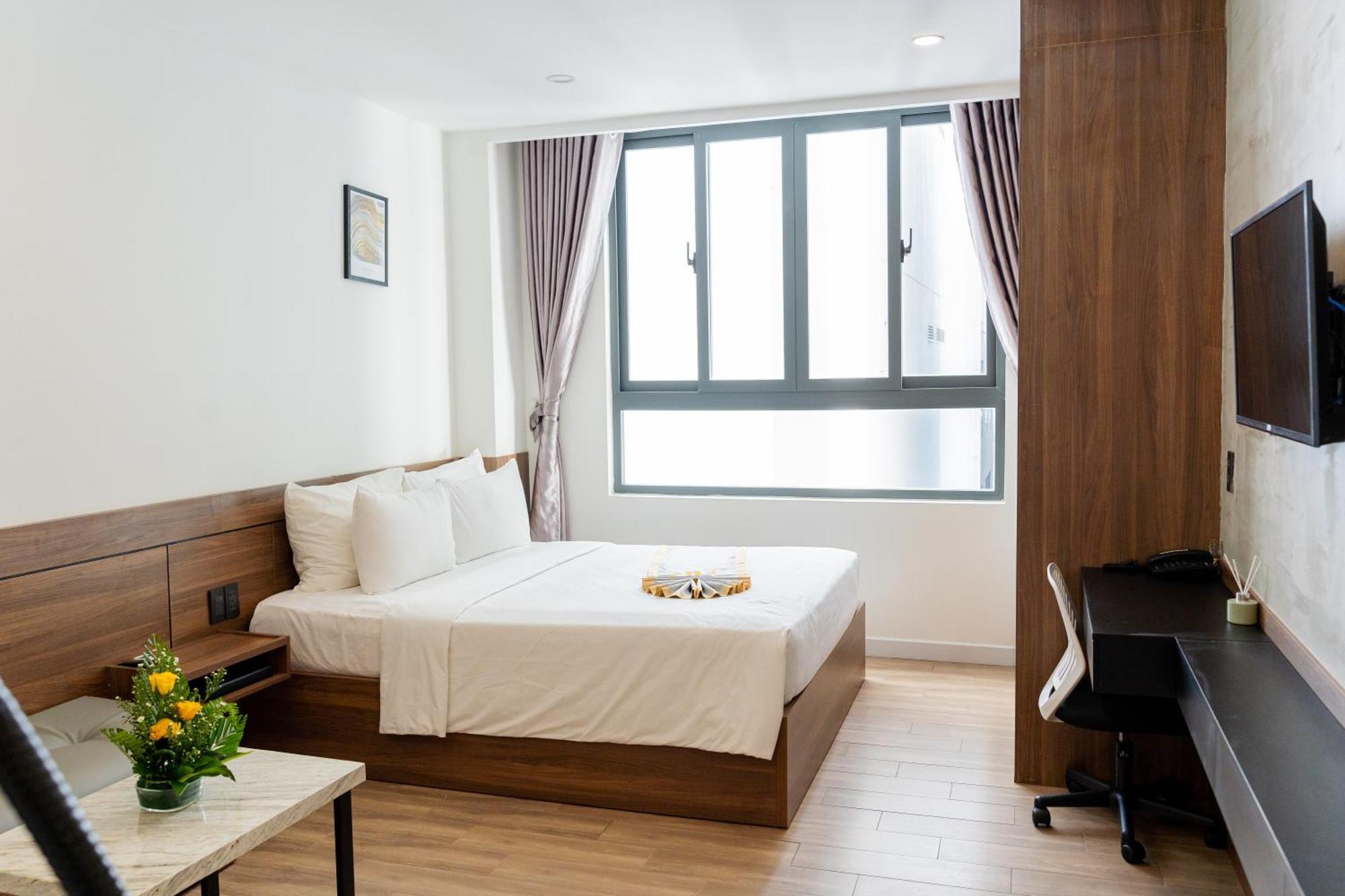 Lee Charming Hotel Нячанг Екстер'єр фото